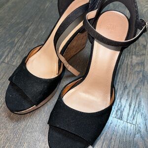 H&M Black Wedges